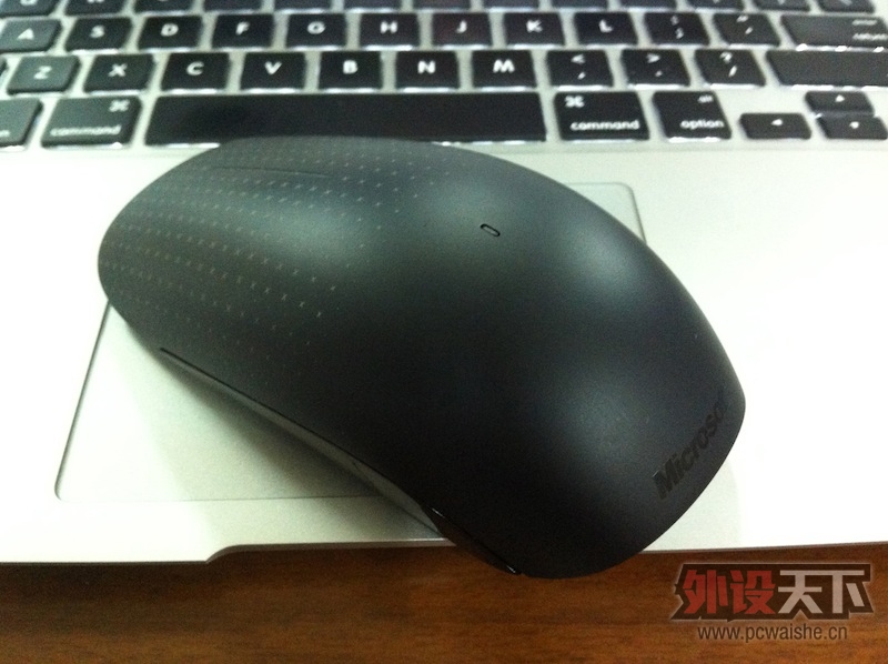 ���Ϻ���΢����㴥����� Touch Mouse 95�� 240