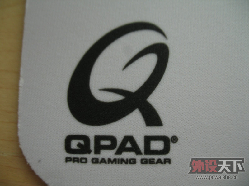 ����ɳ����95�� ��ɫ���QPAD CT�������°�װ��