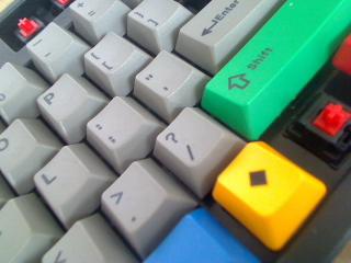 �ұߵ�����һ�Ŷ�ɫrgb
