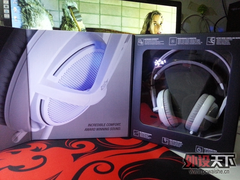 v2˪֮áLove me doSteelSeries Siberia v2 Frost Blue