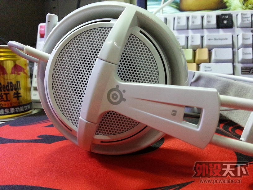 v2˪֮áLove me doSteelSeries Siberia v2 Frost Blue