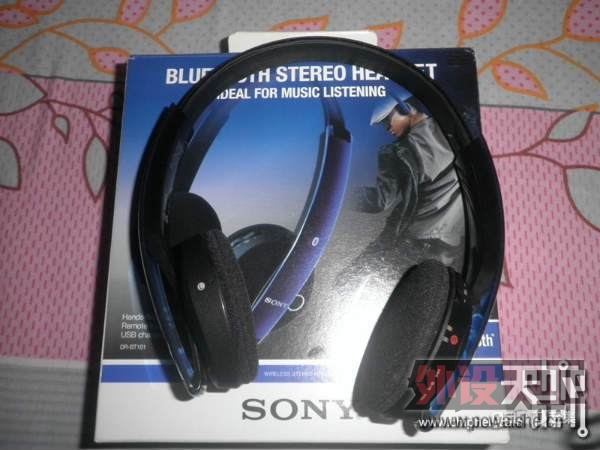 �������� SONY��������BT 101 ������˷� 280Ԫ