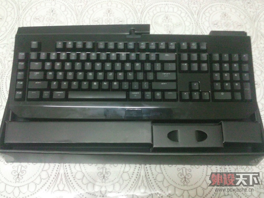 ���人�����ߺڹѸ��ռ�MAC�� 95��600����