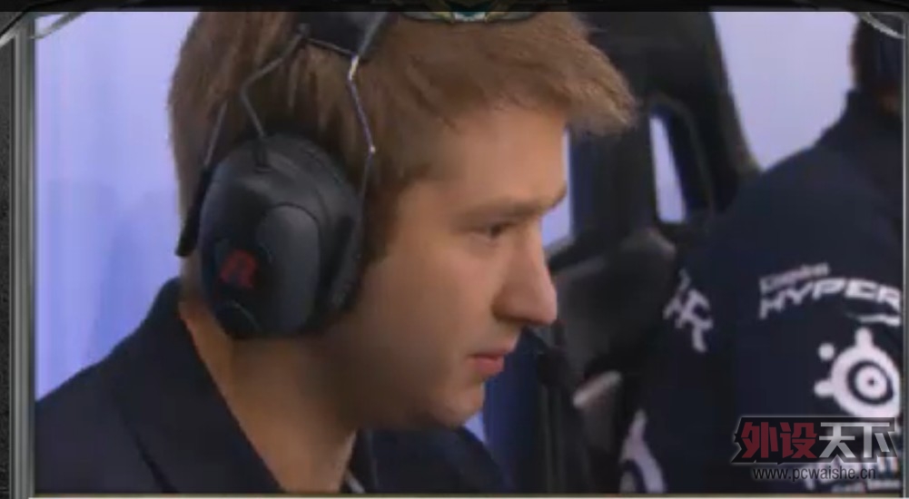 ������ͺţ��ո�ֱ����LOLӢ������S2�����ܾ�����������볤��