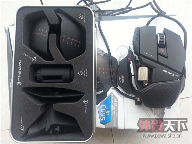 ���ѳ���[�ɶ�]Cyborg R.A.T.7��5600DPI���ɱ������ 95��450���������