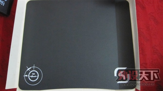 1323255sy8z8sgz8cbco02.jpg