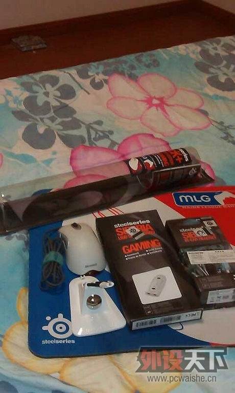 �����ݡ����ۿ�ѩ��ɫ��˰����,���ɫ����,����IO1.1,MLG����