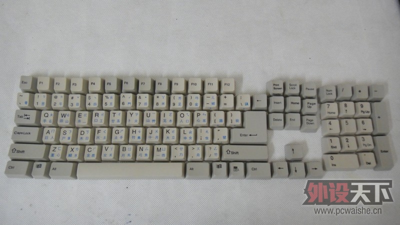 �����ݡ���װAVAս�ذ����9.5��230 ��������ñ9��һ��100