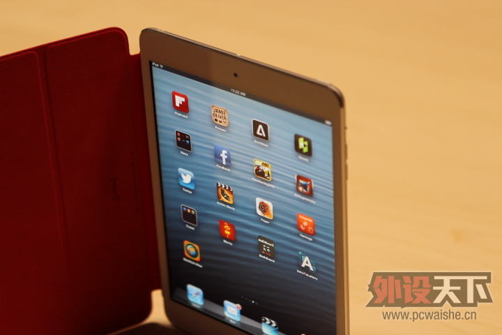 iPad Mini飺Сͬи
