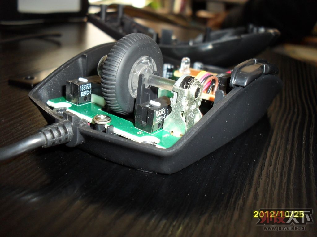 ��ʾ��7810L���ޣ������ǽ����°��ԭװ������10M΢���ˣ������˲��š���