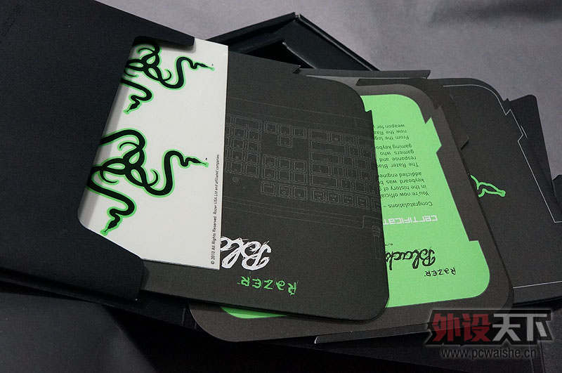 ���ѳ����������˴�������RAZER�ڹѸ��ռ��� mac�� ��ɫ������� 9.9����600Ԫ