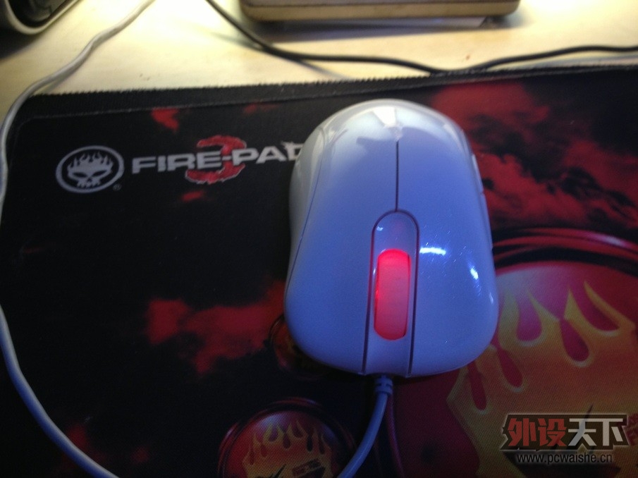 ���� ZOWIE  EC2 EVO ����ɫ���桿