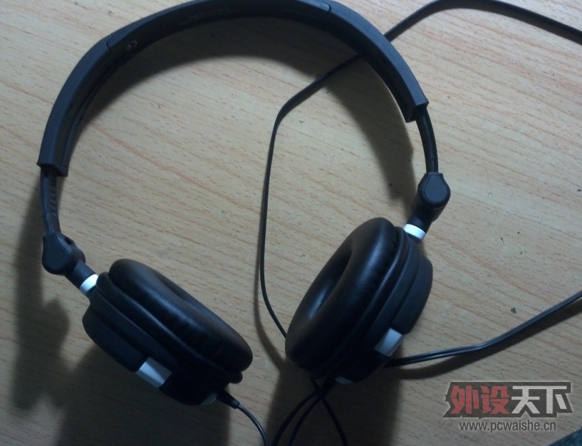 �����ա�akg���� k518le  9��  250Ԫ