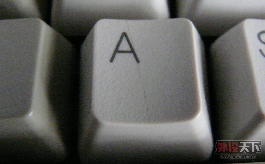 A]8Y23QG7(LN@Q5AAGK$r.jpg