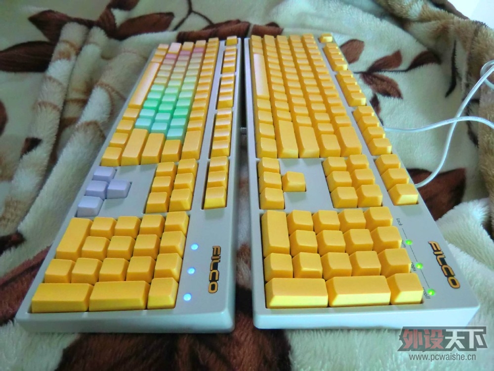 ����ͼ�����ܲ��ܶ������ǡ��ðɣ���һ�ź�ɫ�ġ�