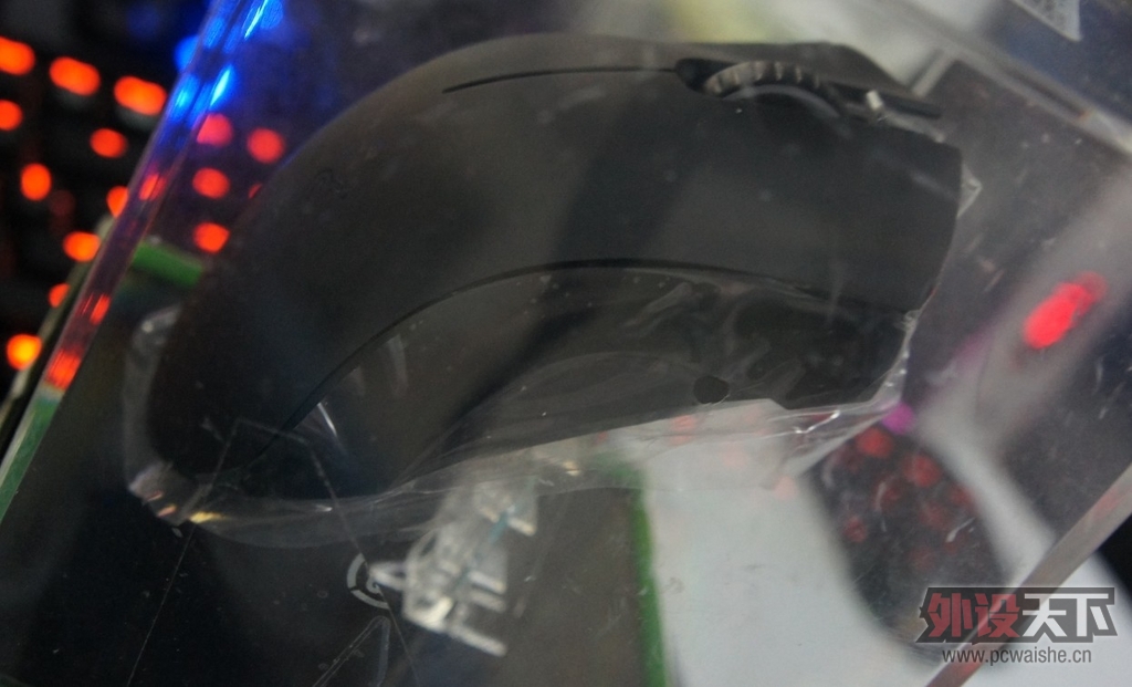 (ɽ��)razer ����4g ��� 9.9��  mac�汾�ڹѸ��ռ��� 9.9��