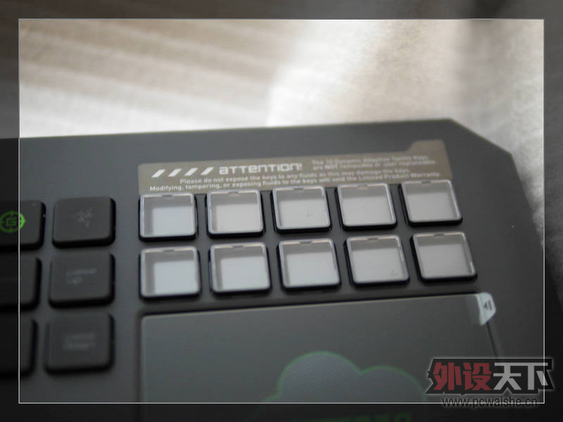 ߸˧---RAZERɻЫռ