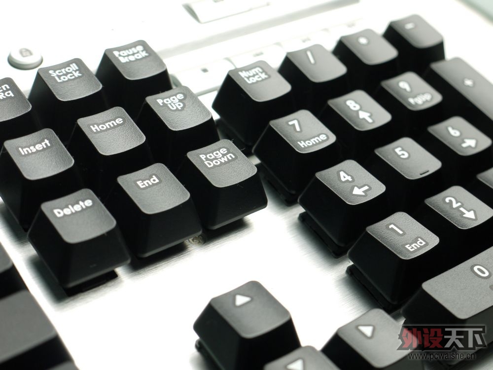 Įдӯ    ---------  ҹСcorsair vengeance K60