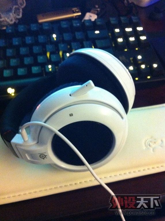 ��������ɡ�����Steelseries Siberia��� �ڱ� 95�� 400 ��SF