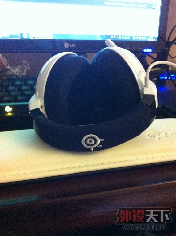 ��������ɡ�����Steelseries Siberia��� �ڱ� 95�� 400 ��SF