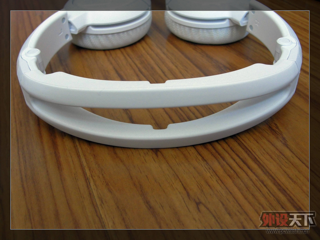 �����Flux����������á��鶯���ߣ���SteelSeries  Flux�׿���