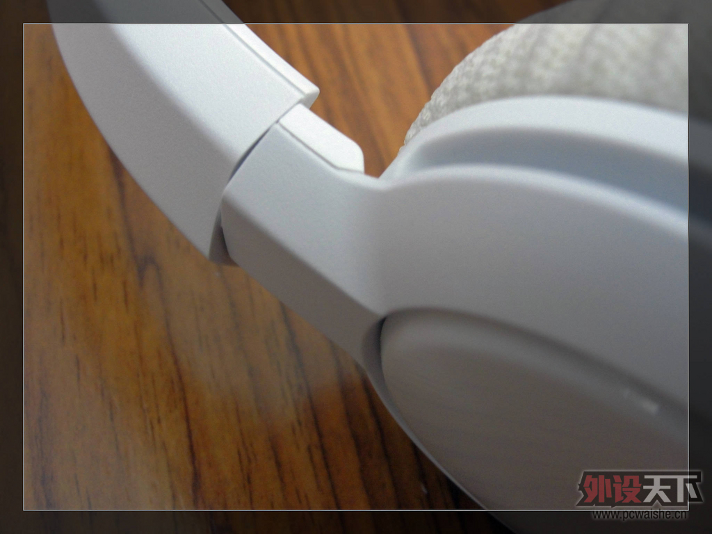 �����Flux����������á��鶯���ߣ���SteelSeries  Flux�׿���