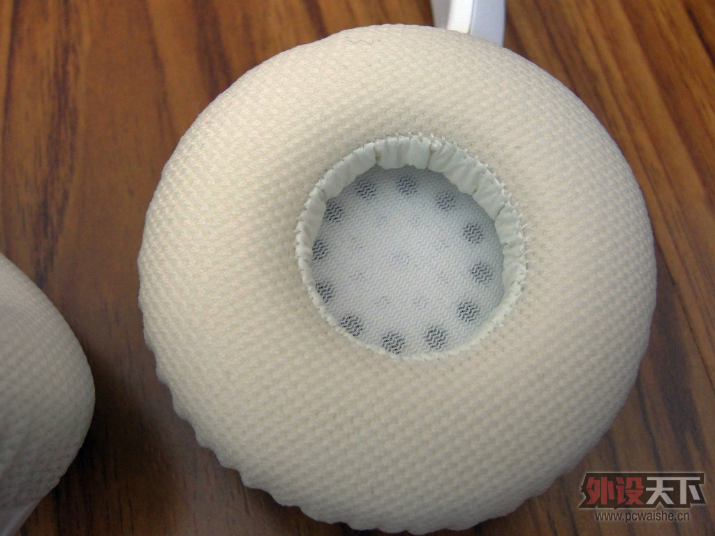 �����Flux����������á��鶯���ߣ���SteelSeries  Flux�׿���