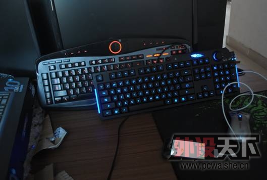 ��ɫ�����桰��׳�������ֱ������һ��