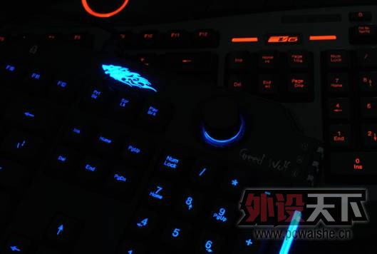 ��ɫ�����桰��׳�������ֱ������һ��