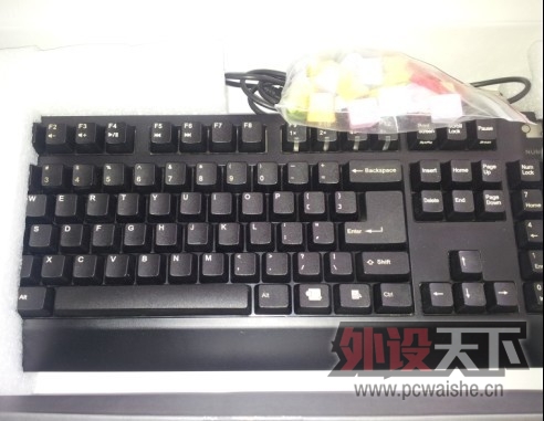���ɶ�������9��ZOWIE�������500�����Ͳʺ��ñ
