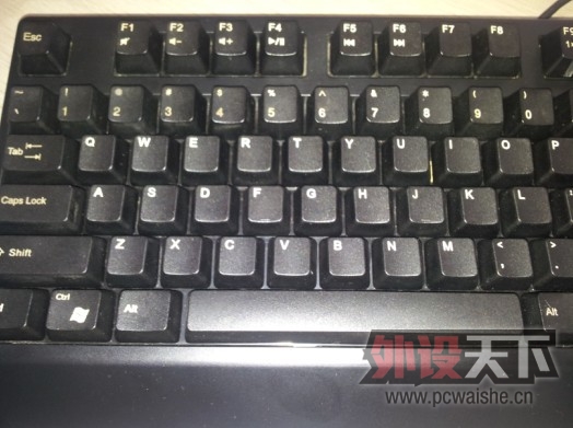 ���ɶ�������9��ZOWIE�������500�����Ͳʺ��ñ