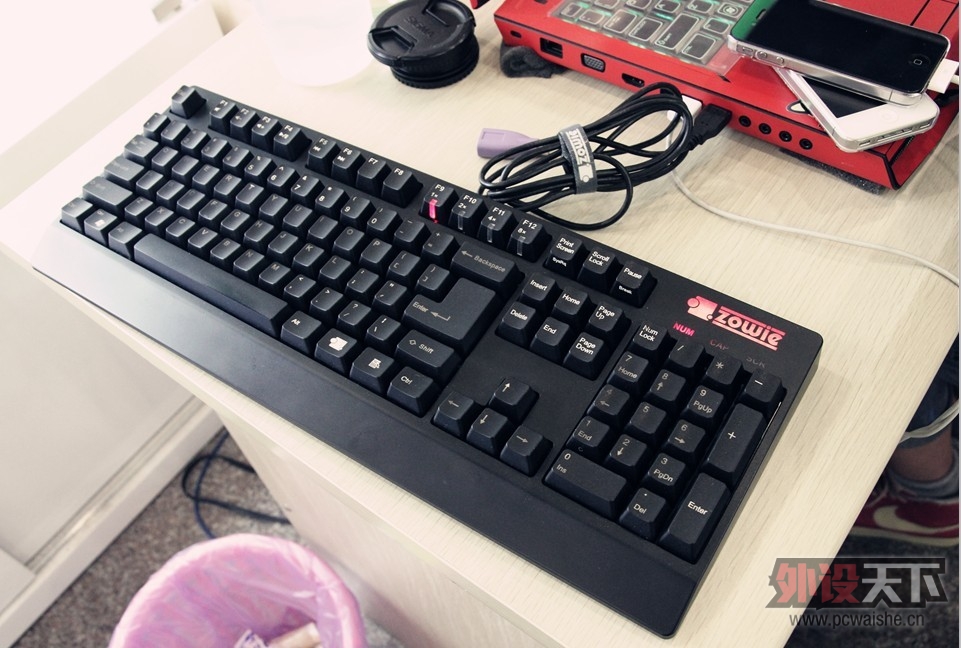 ���㽭���ݡ�zowie celeritas104��е����  ��ɫ���� 85��  (�ѳ���