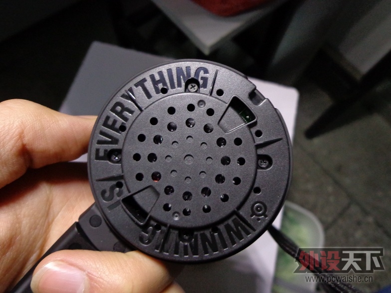 �����Flux����������á�ͻ�ƣ����£��鶯������~~~��steelseries Flux black