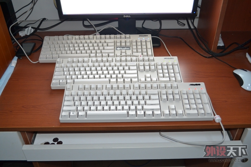 Filco����104����ɫ��������--���һ��û����������ᣬ�����˰׺�ײ������Ӱ~