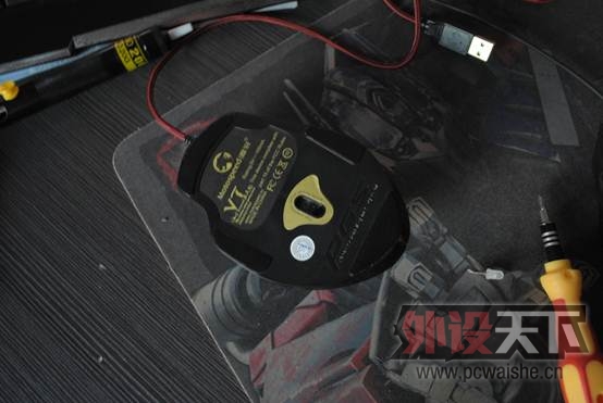 �Ա���û�¸ɣ��Ұ�Ħ��V7��β�Ƹ�����