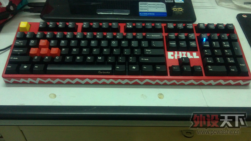 ���˵�һ�ѻ�е��MOD��ducky 9008G2PRO ���� ������������