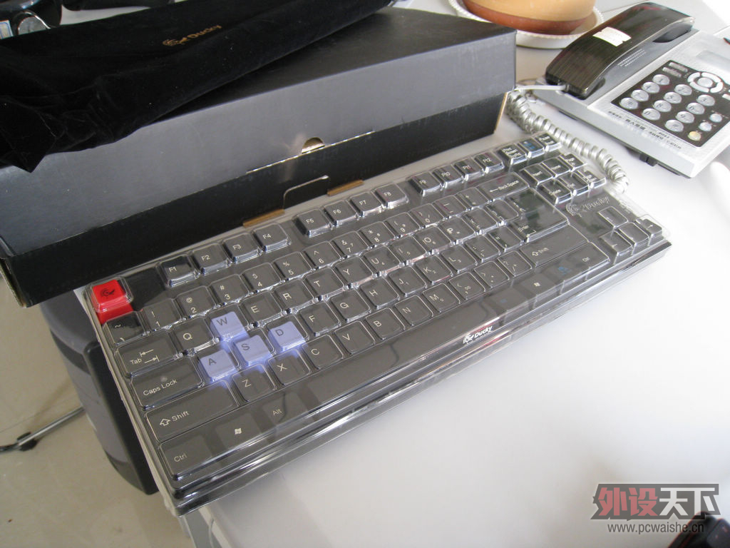 ����KBT��̨�׺�DUCKY1087��