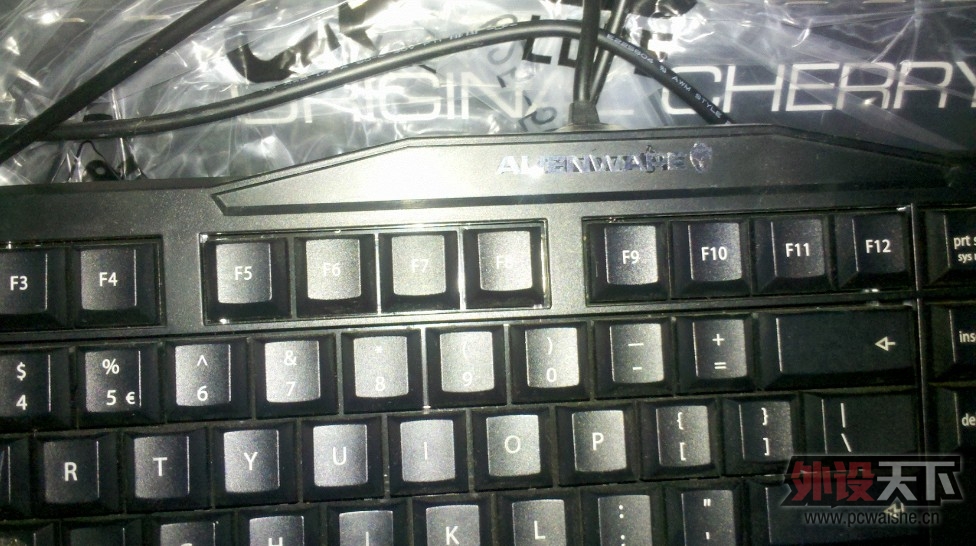 72L6~ID[`H4MOQ}J_D6_%KO.jpg
