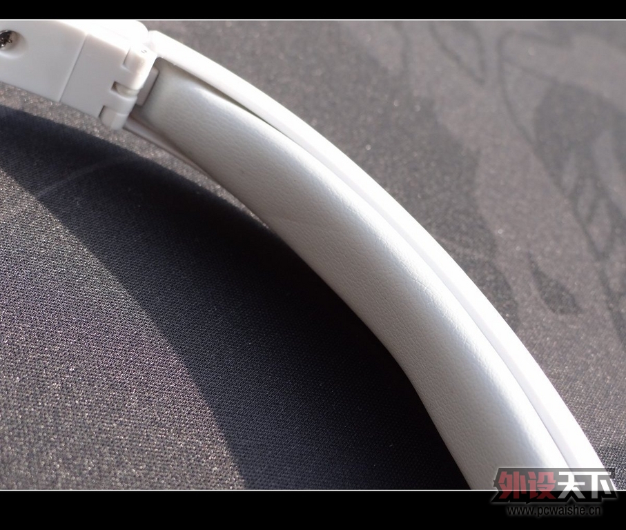 �����¹����ҳ�Ʒ���װ�H6080��ʽ�����׷�����һƪ�����㡤ɫ��