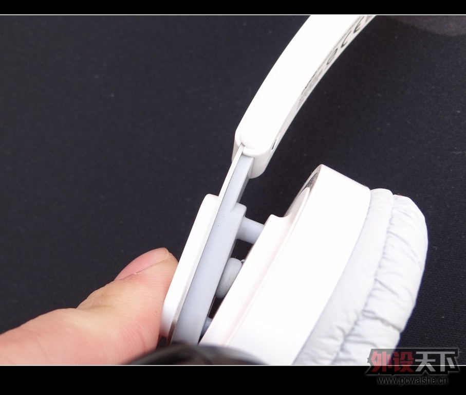 �����¹����ҳ�Ʒ���װ�H6080��ʽ�����׷�����һƪ�����㡤ɫ��