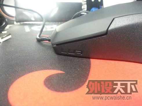 ߣߣߣ��ߣ��������Roccat Lua������ ·�Ǳ���������̸