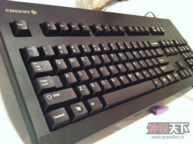 G80-3000 85 520 + 104 PBT ʺ 95 260