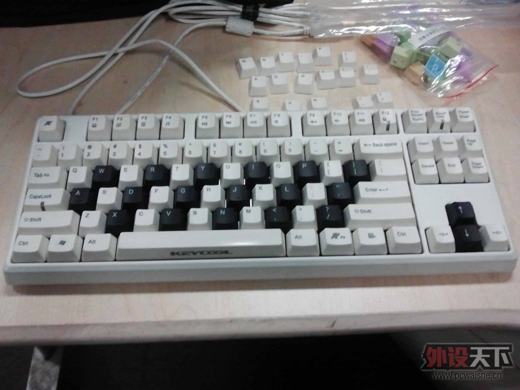 2391429511.jpg
