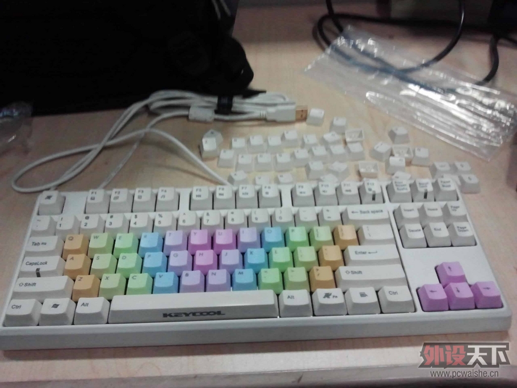 2392362250.jpg