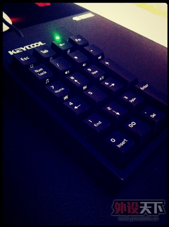 �����ݣ�87�������Keycool New Life "�趯"MIni22��е����С��