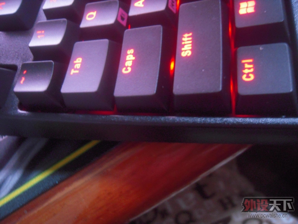 ��������ǿ----խ�߱����е����nop pro led����С��