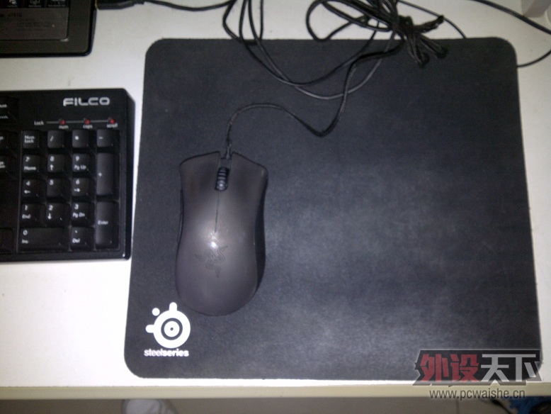 ��ɫ�������߾���� ����qck �ϰ� 0.6cm������