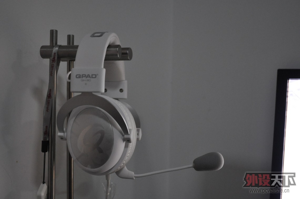 �����ٿ��䡿QPAD QH-90����