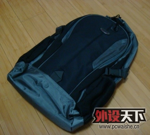 181412hk587ssagm7guxgs.jpg