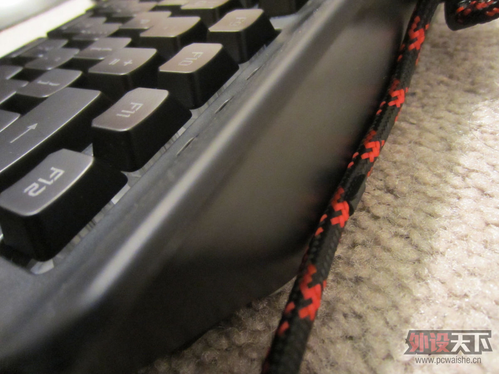Mad Catz S.T.R.I.K.E.5 ���� [��ͼ]